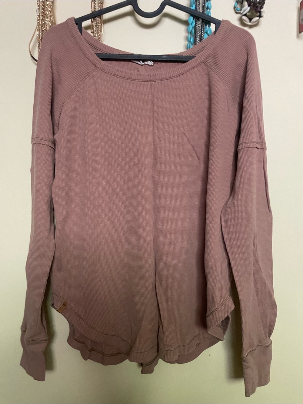 tentree Mauve Long Sleeve Waffle Knit Scoop Neck Top